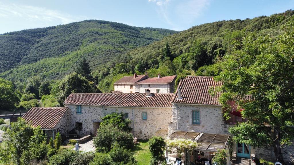 Bed and Breakfast Le Moulin d'Arcas. à Prémian Extérieur photo