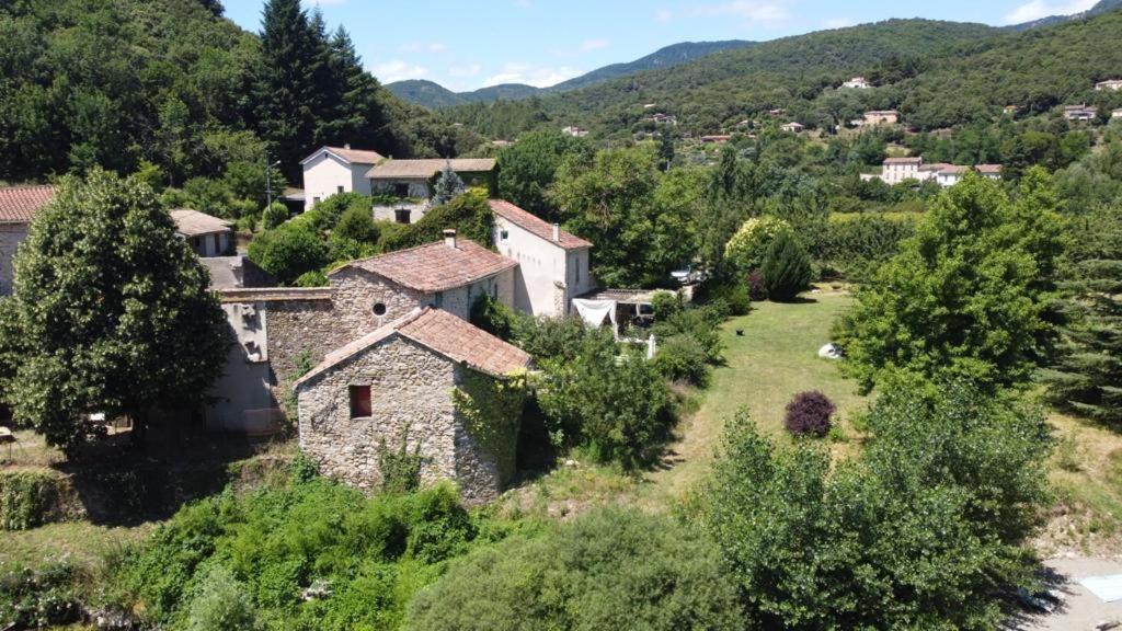 Bed and Breakfast Le Moulin d'Arcas. à Prémian Extérieur photo